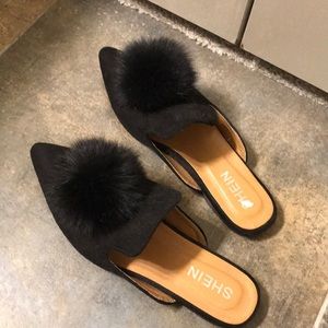 Black mule slides